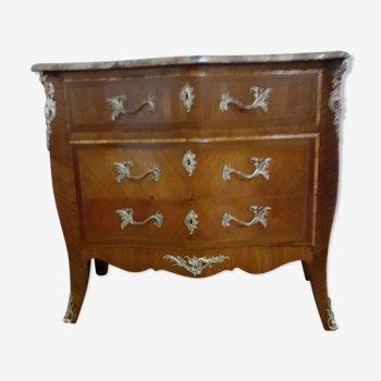 Commode style Louis XV