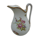 Pichet en porcelaine