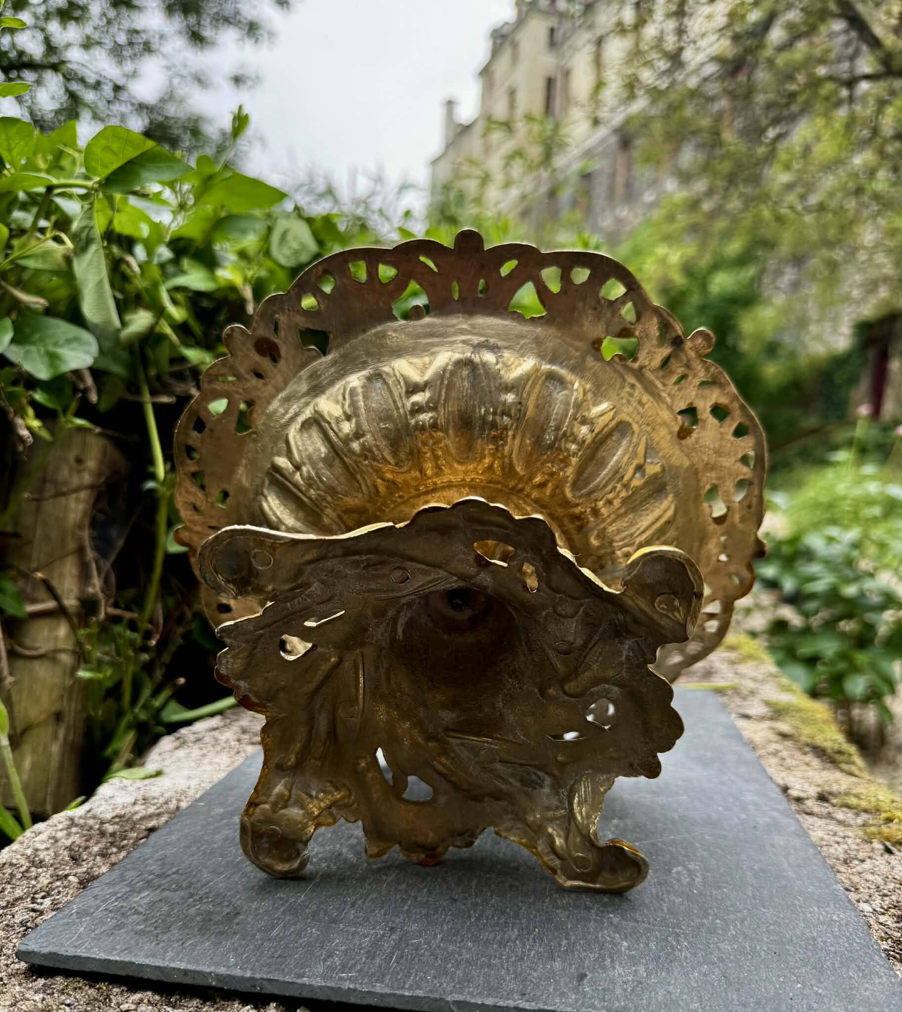 Large brass Art Nouveau fruit bowl