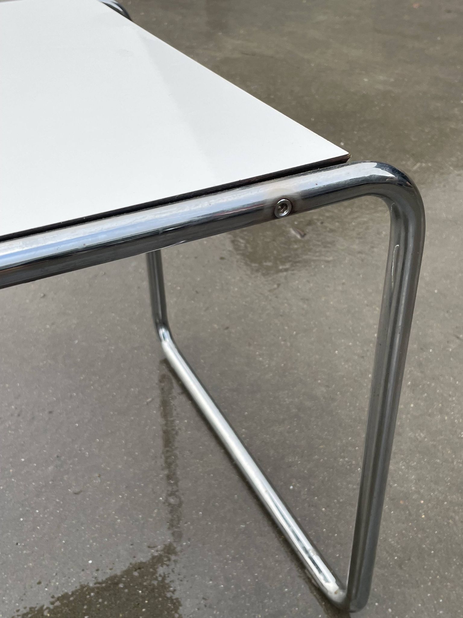 Table basse vintage Gavina "Laccio", design Marcel Breuer 1970