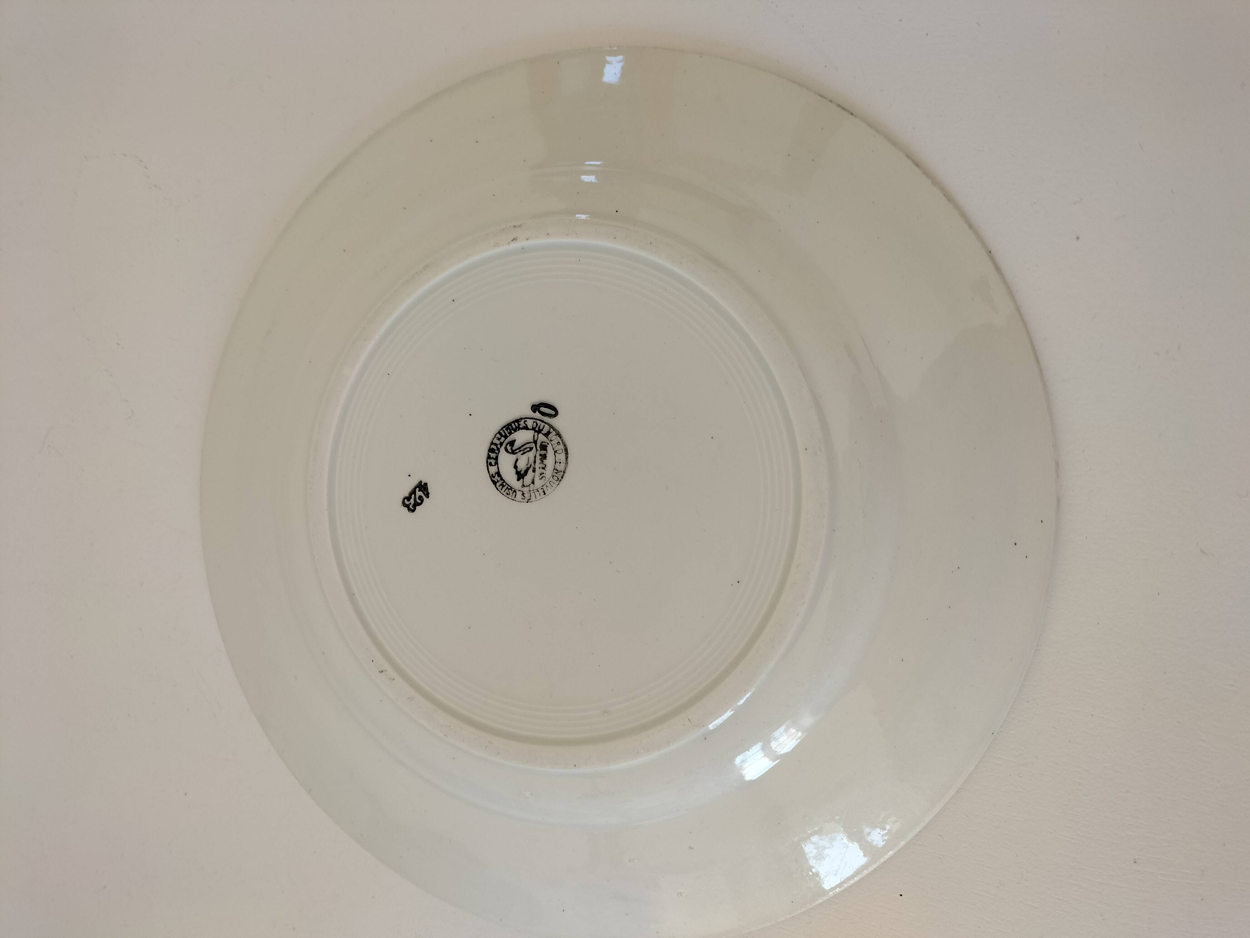 Saint Amand vintage plate