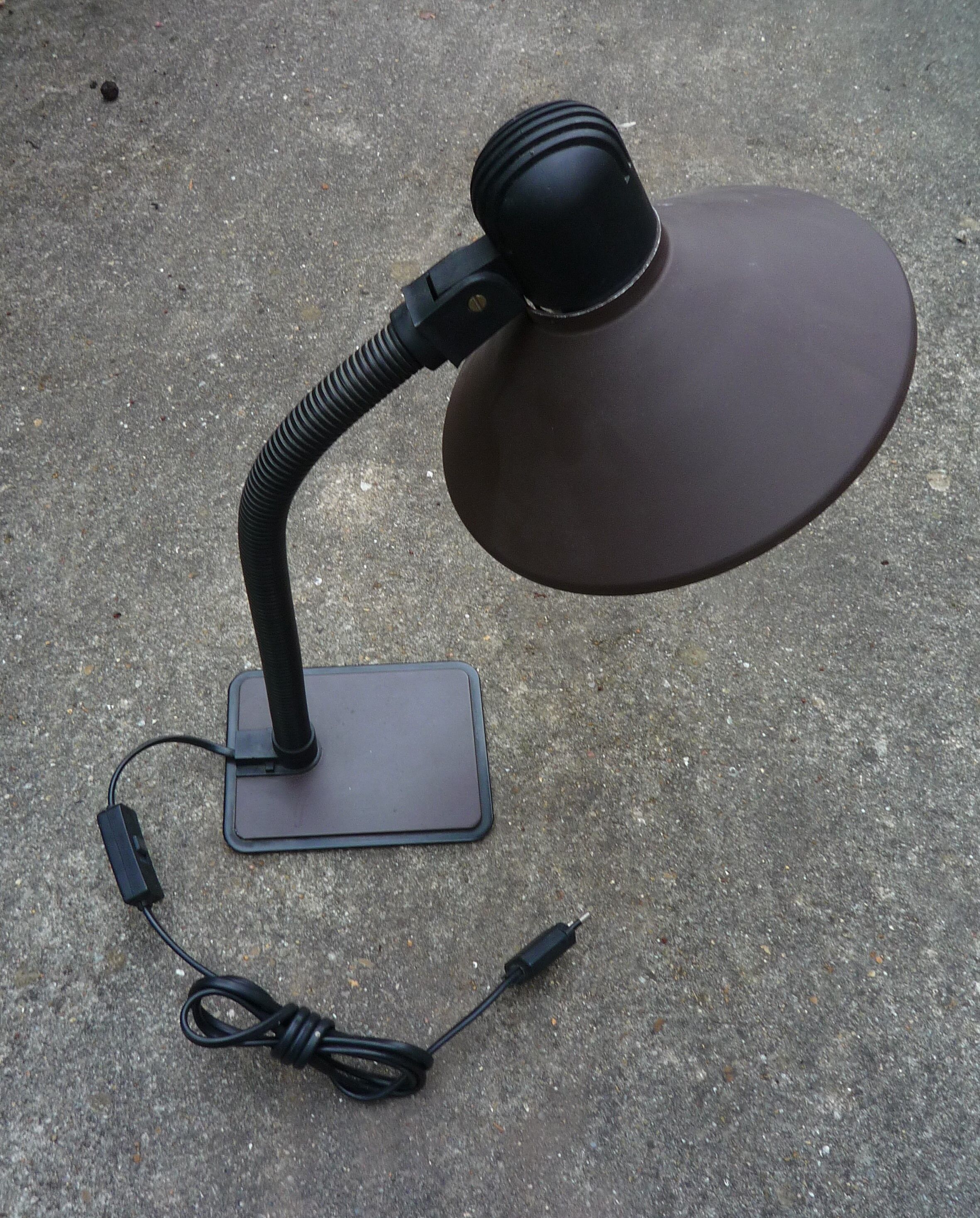 Articulated desk lamp in brown metal, vintage 70s-80s