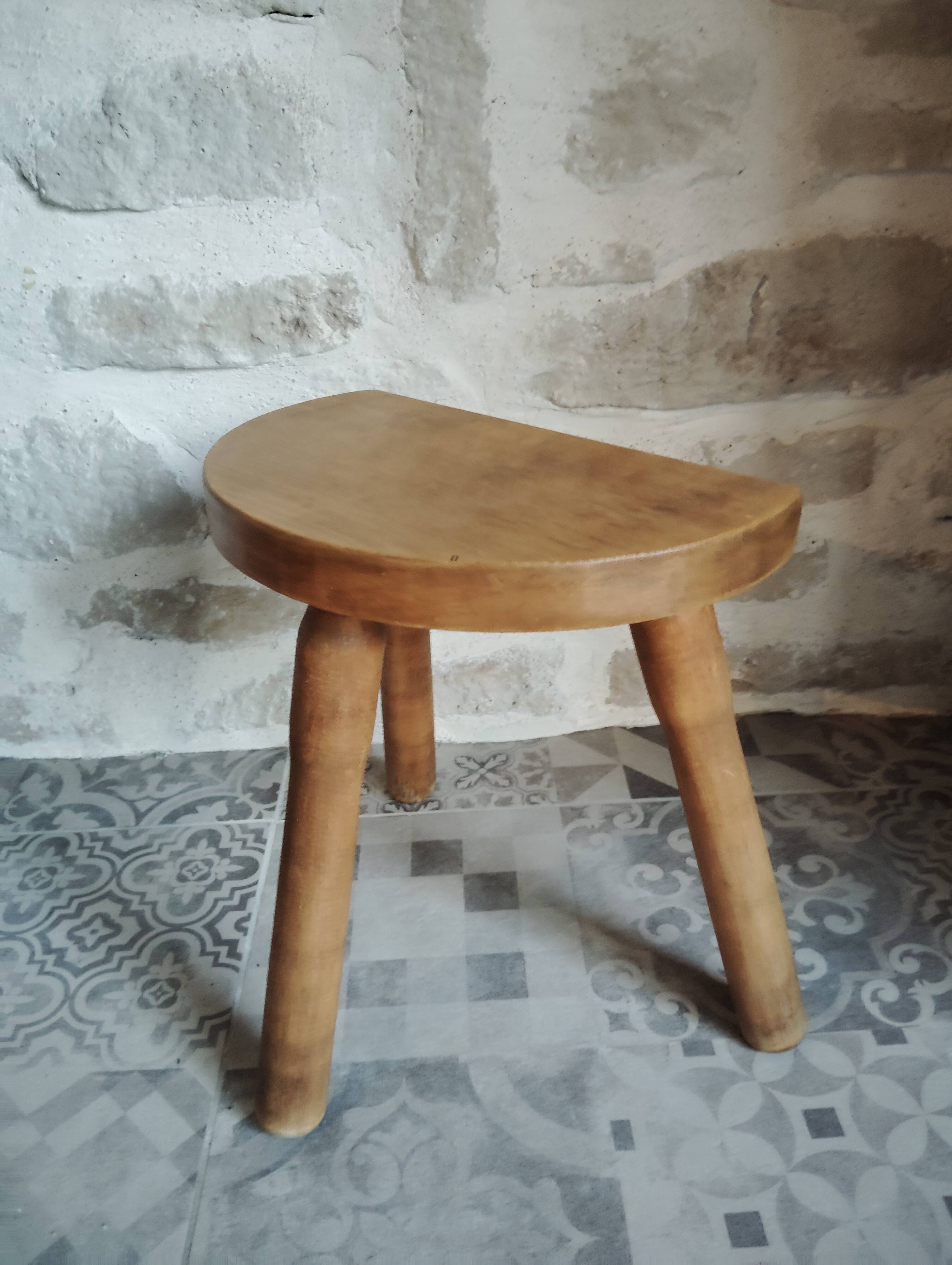 Authentic old tripod milking stool (cowboy)