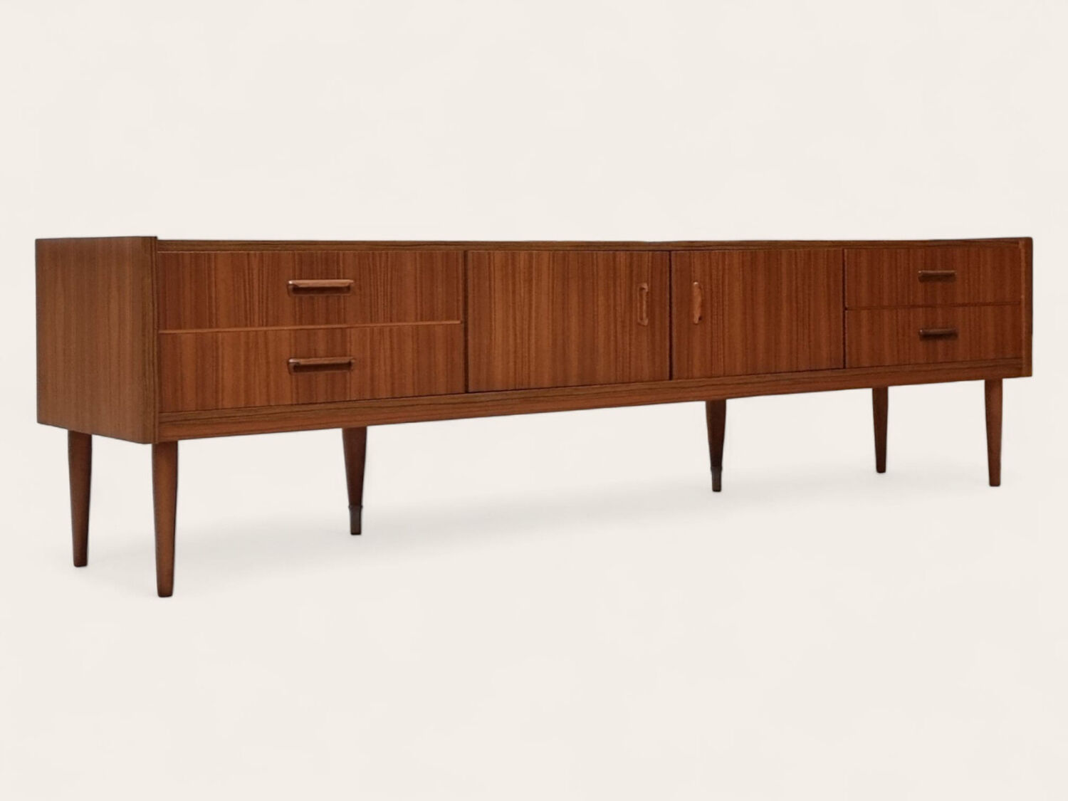 Planche basse des années 70