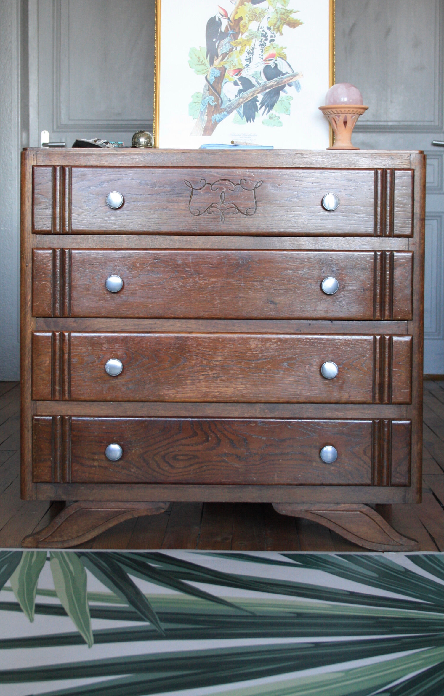Art deco chest of drawers