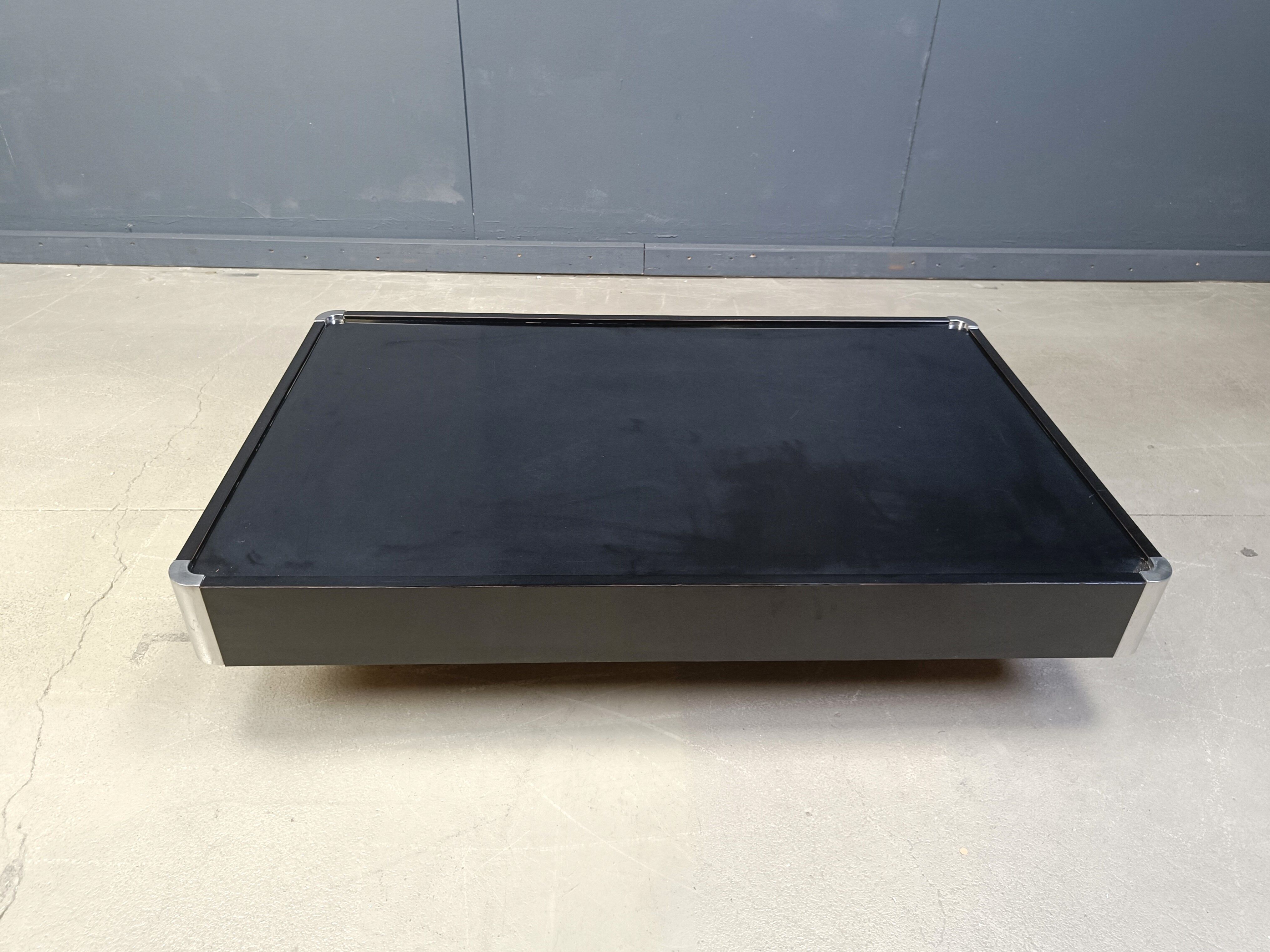 Vintage coffee table Mario Sabot, 1970s