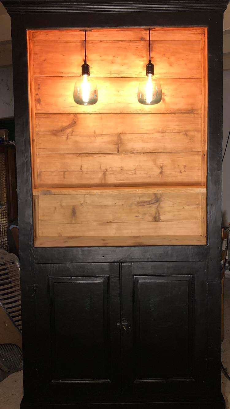 High cabinet with lighting