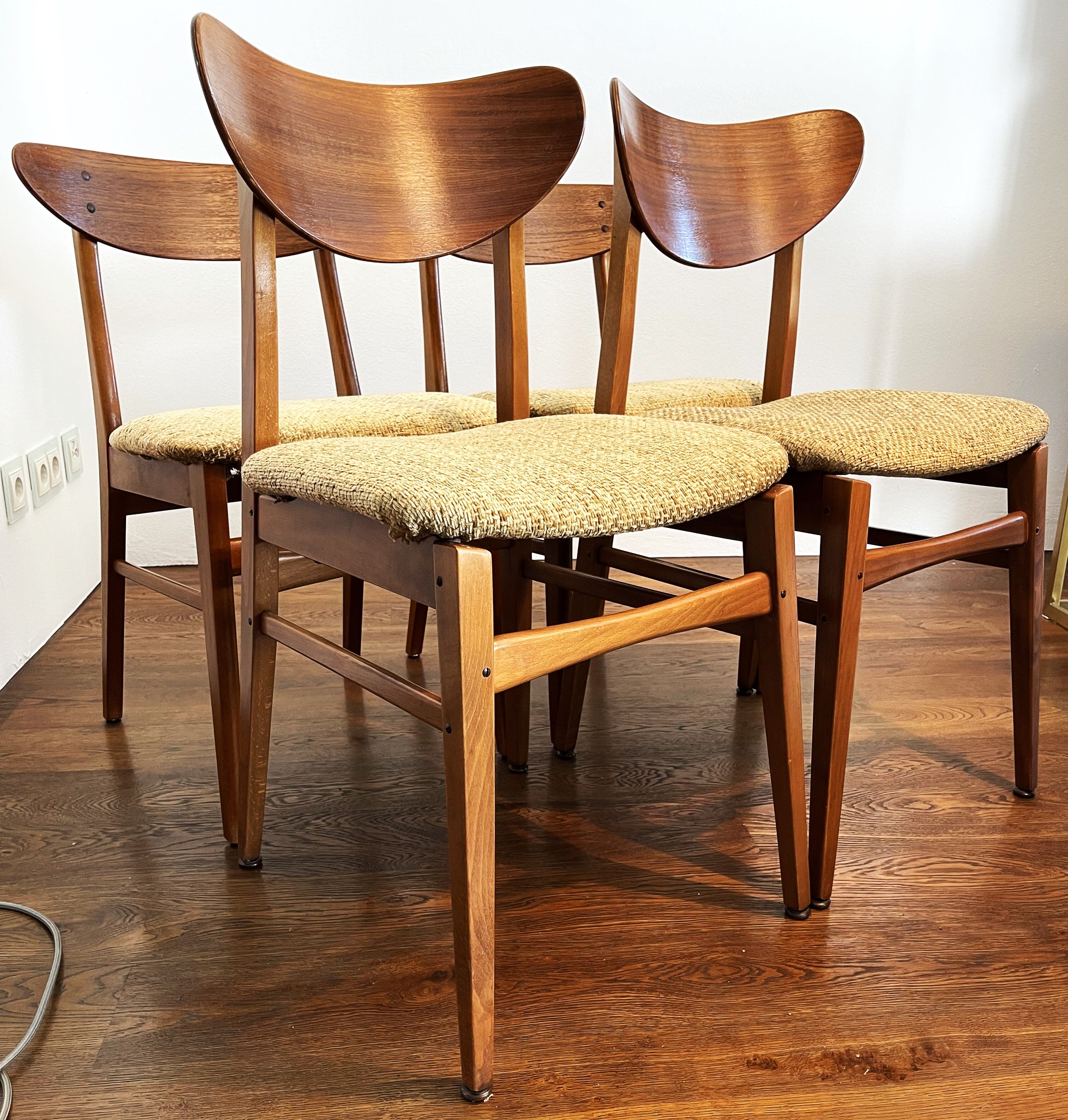 4 chaises scandinaves vintage