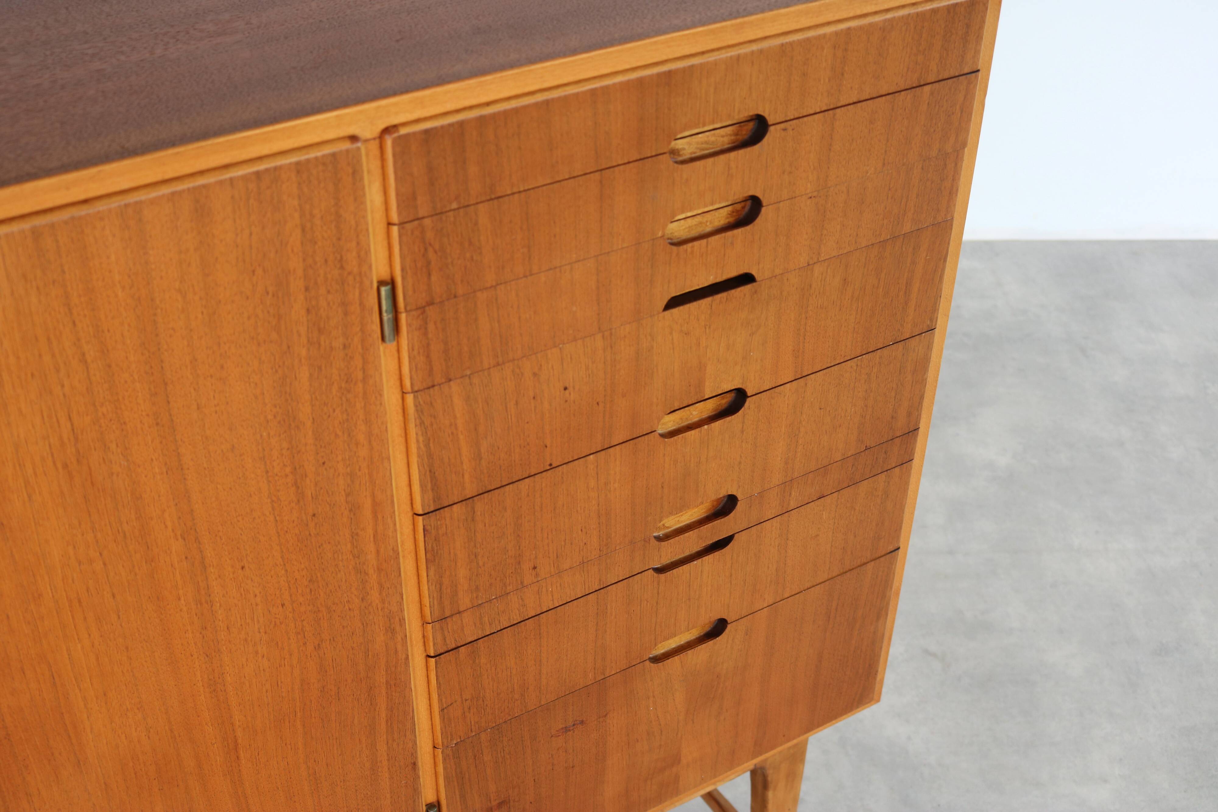 vintage highboard | wall cabinet | Juryvald | 1954