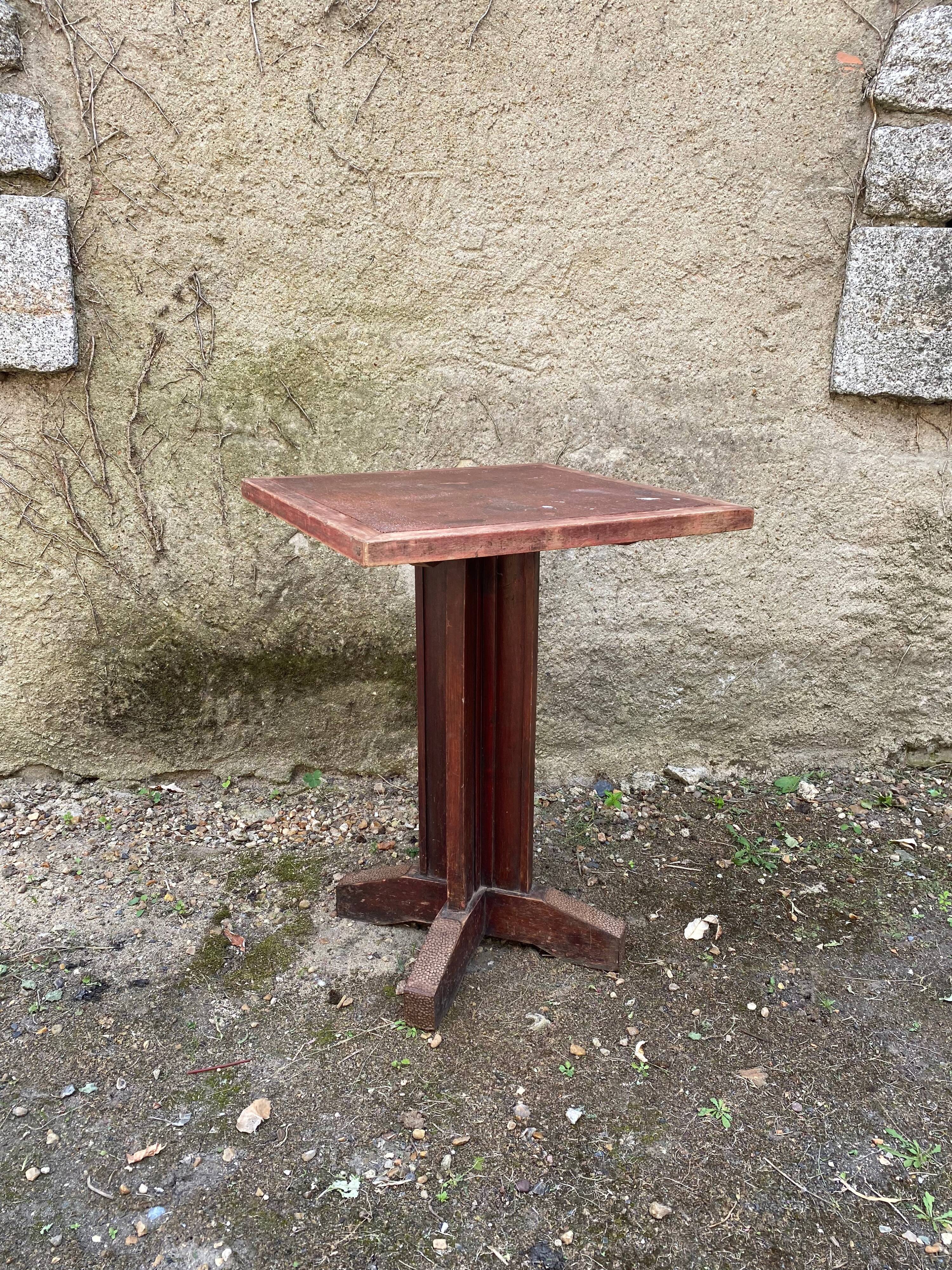 Bistro table