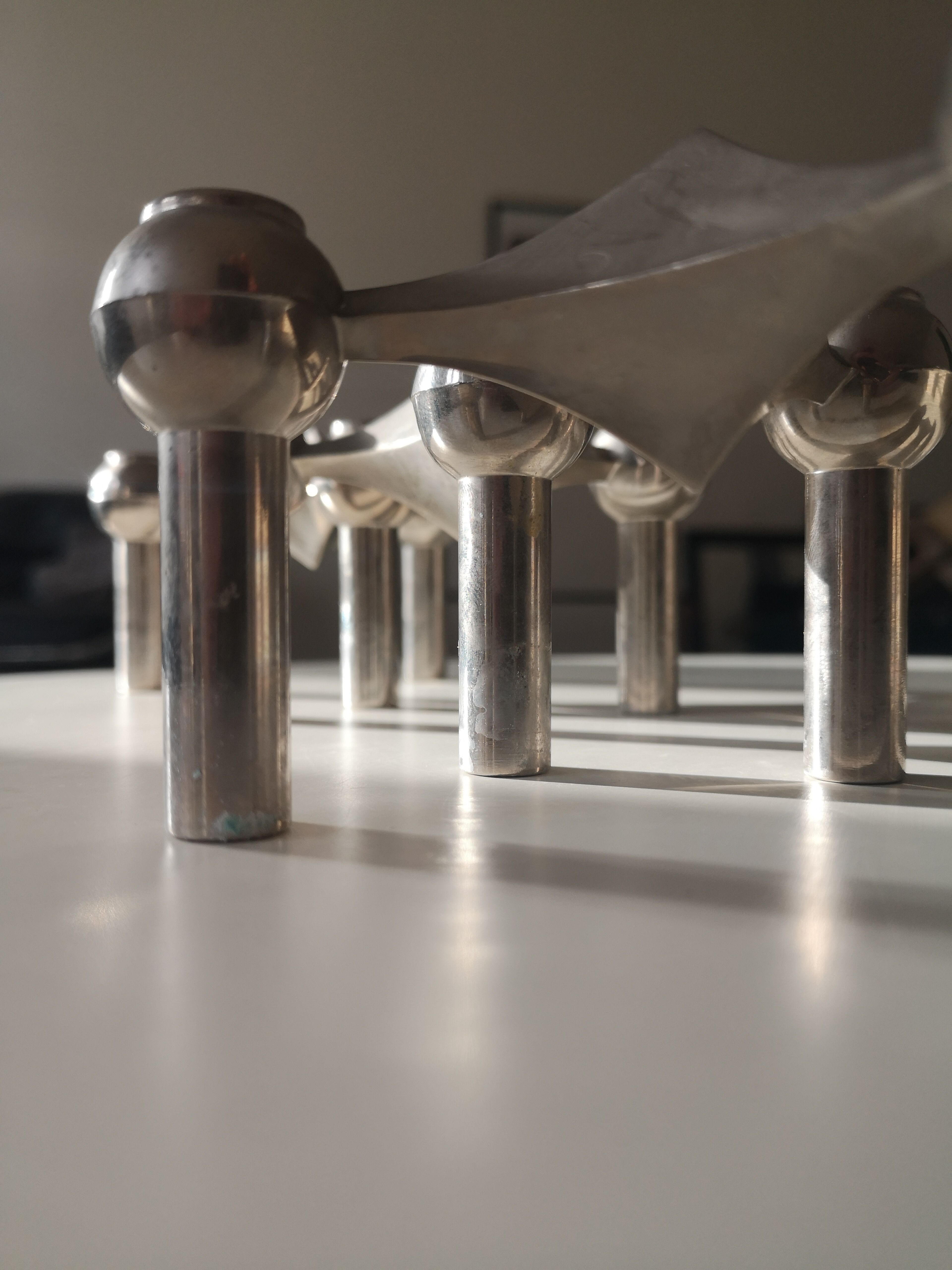 S22 nagel candle holders