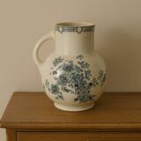 Broc de toilette ancien en faïence Terre de Fer – Salins – décor Marguerite