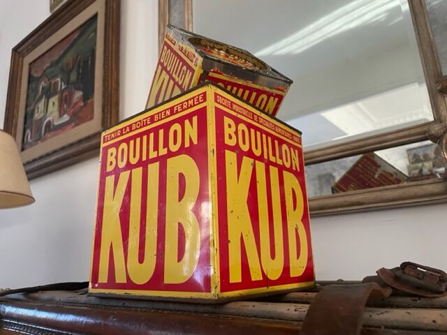 Duo of boxes Bouillon Kub metal 1950