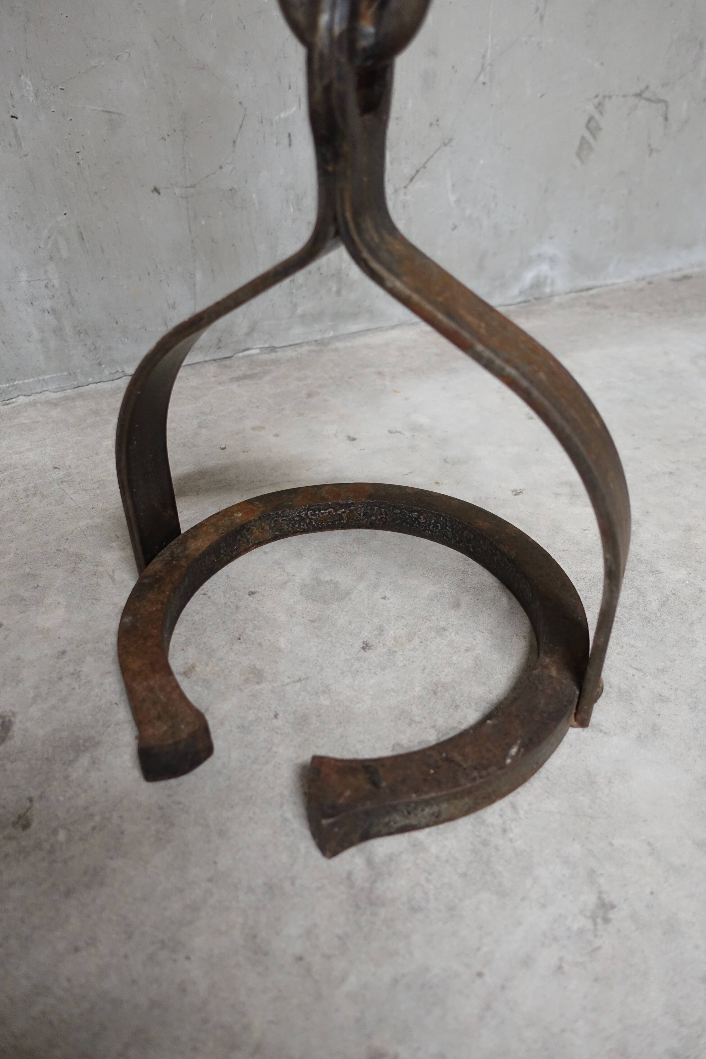 Brutalist wrought iron chain floor lamp 1960s