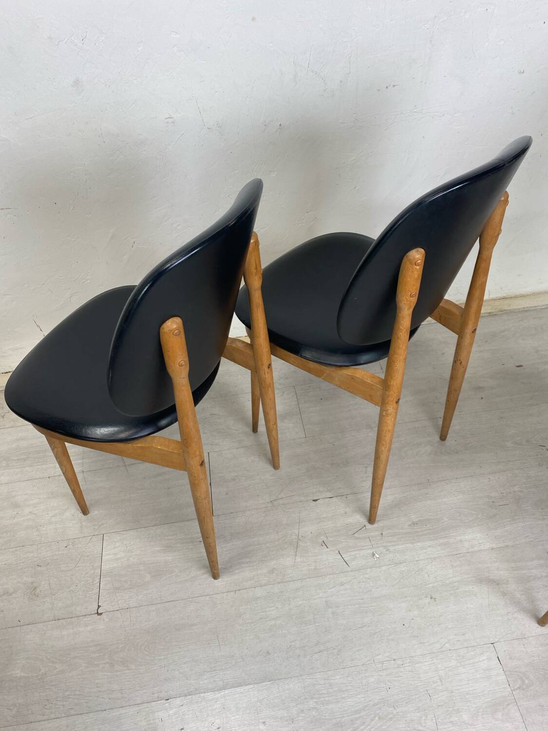 Guariche chairs