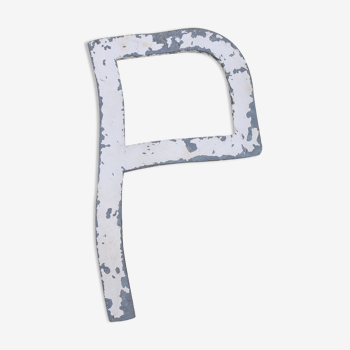 Lettre p en métal galvanisé