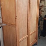 Armoire vintage