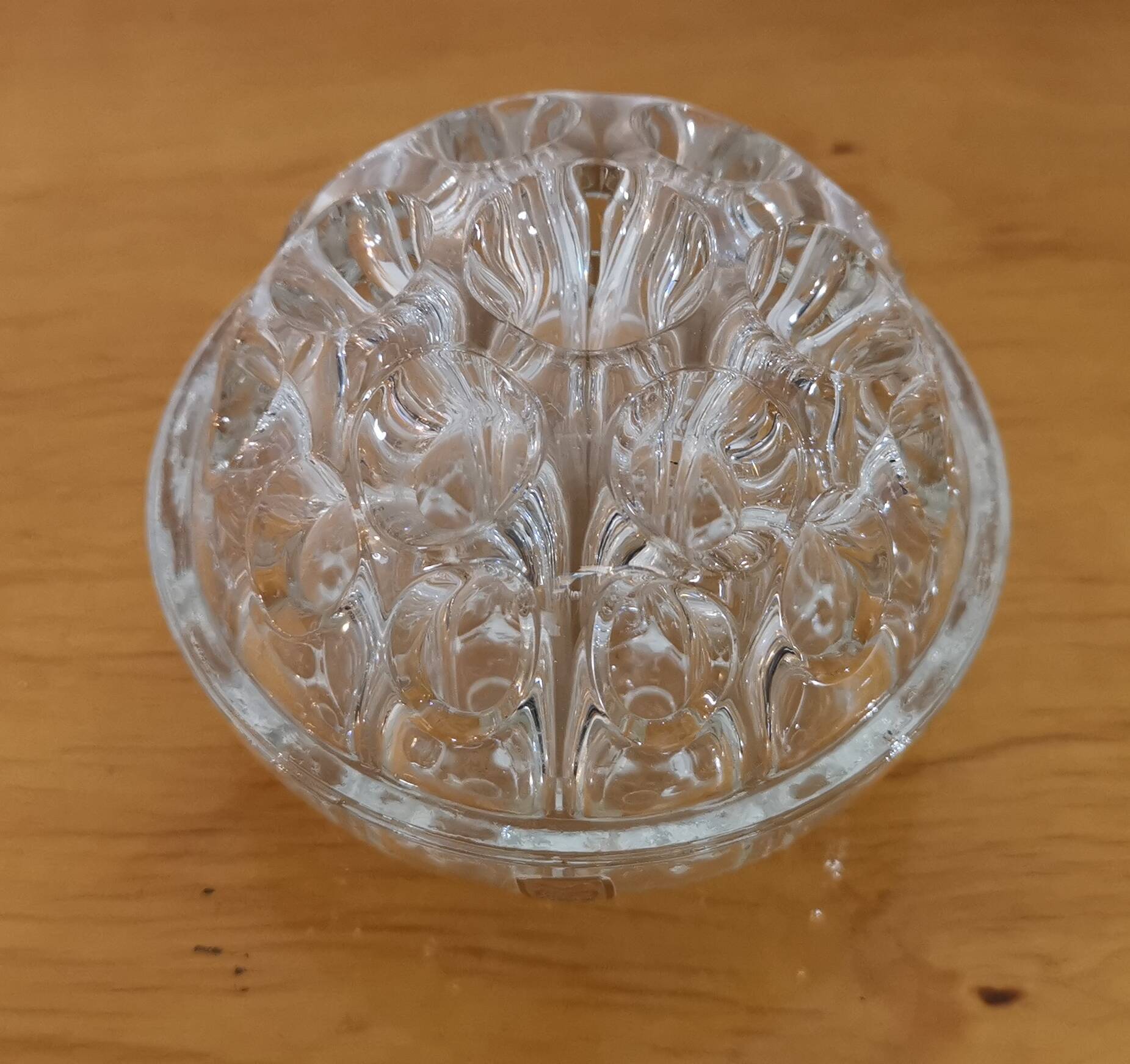 Old flower spade in the shape of a glass ball from Reims France 12cm
