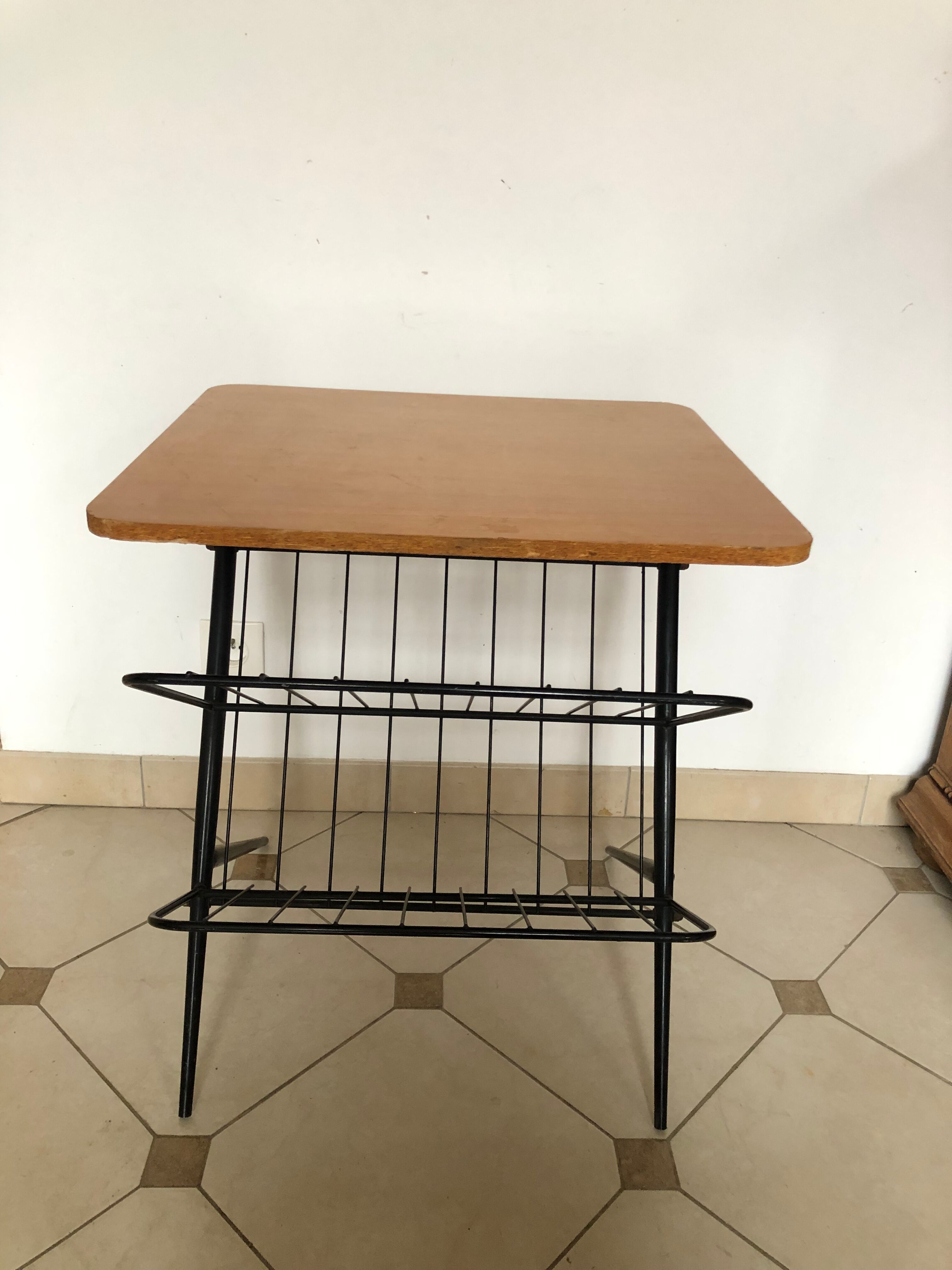 Vintage magazine rack table