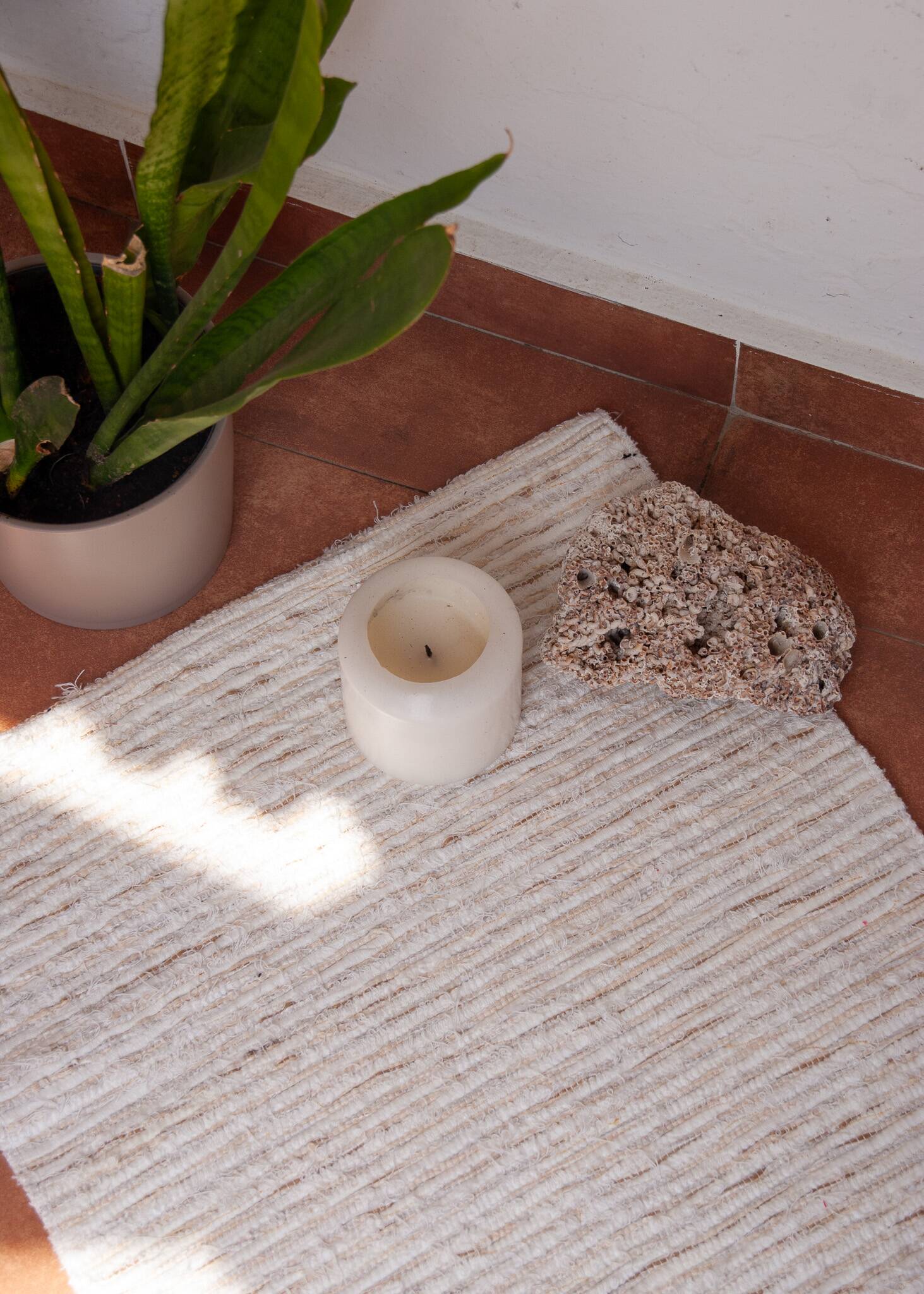 Handwoven recycled cotton rug - 40 x 60 cm