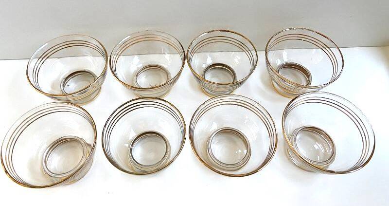 Set of 8 Glasses Coupes Bowls Champagne Alcohol Vintage Crystal Design