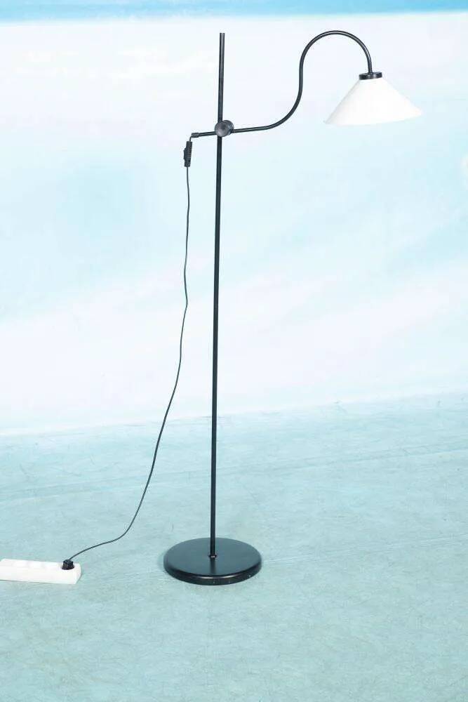 1970s minimalist floor lamp, adjustable reading lamp