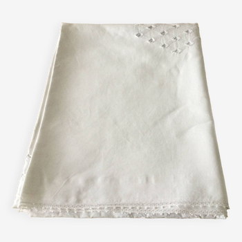 Grande nappe blanche ancienne