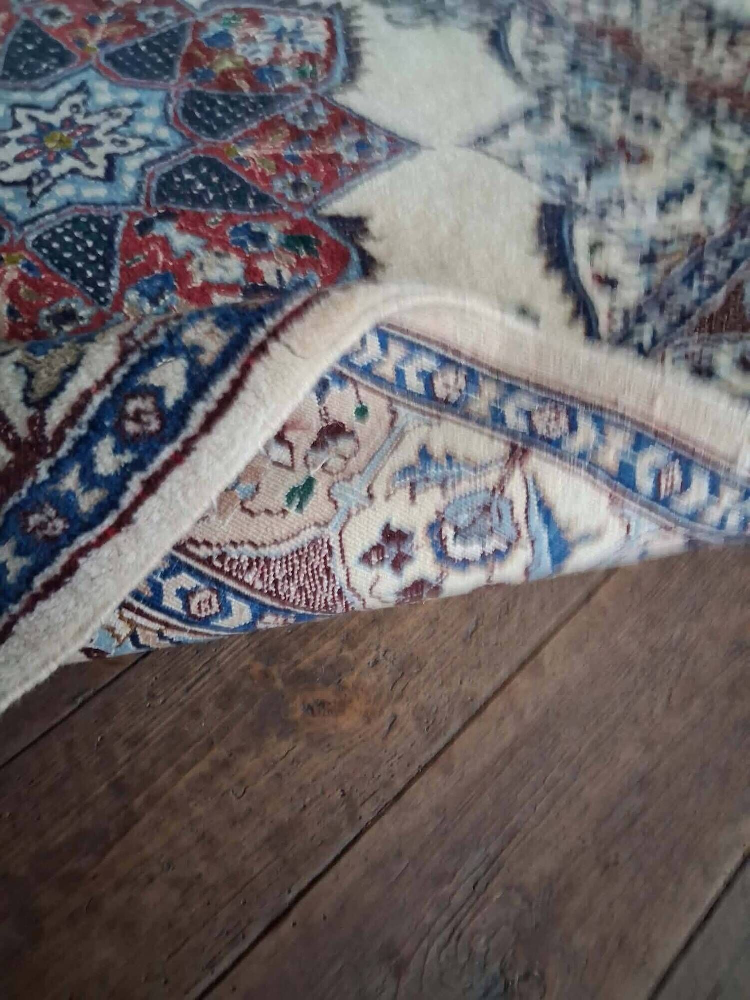 Handmade Persian Nain carpet 103x103cm