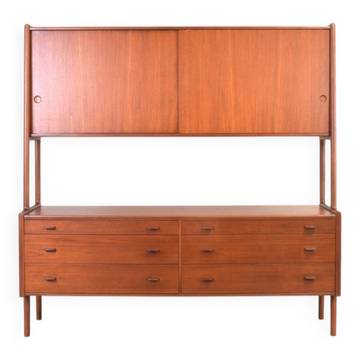 Crédence en teck danois des années 50 modèle RY-20 par Hans Wegner pour Ry Møbler