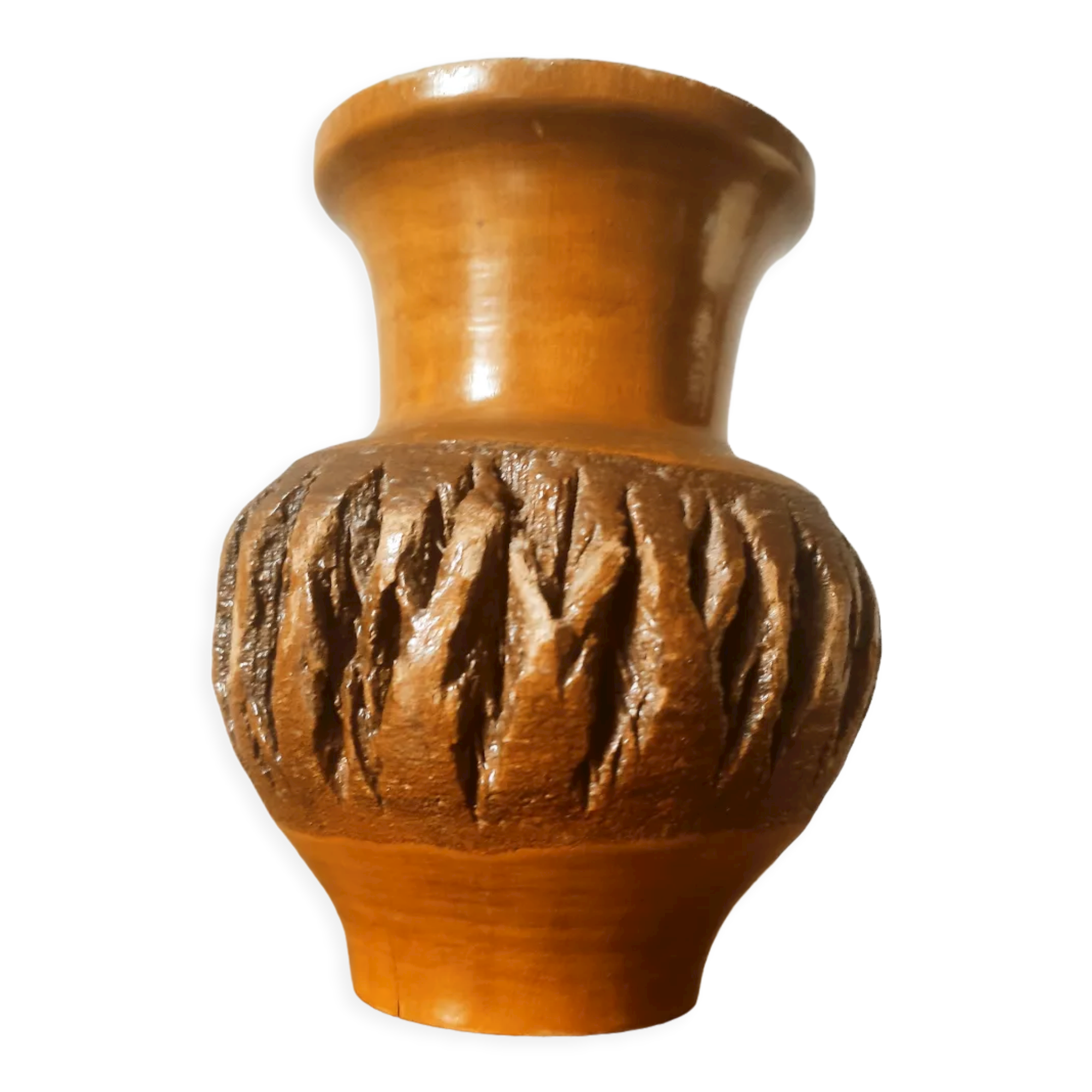 Wooden vase with bark