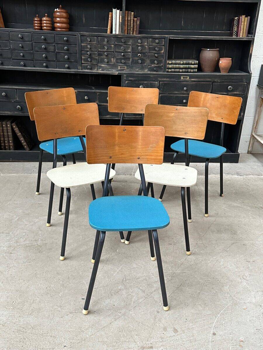 Suite de 6 chaises vintage