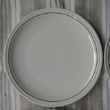 Set of 12 flat plates