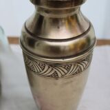 Golden vase