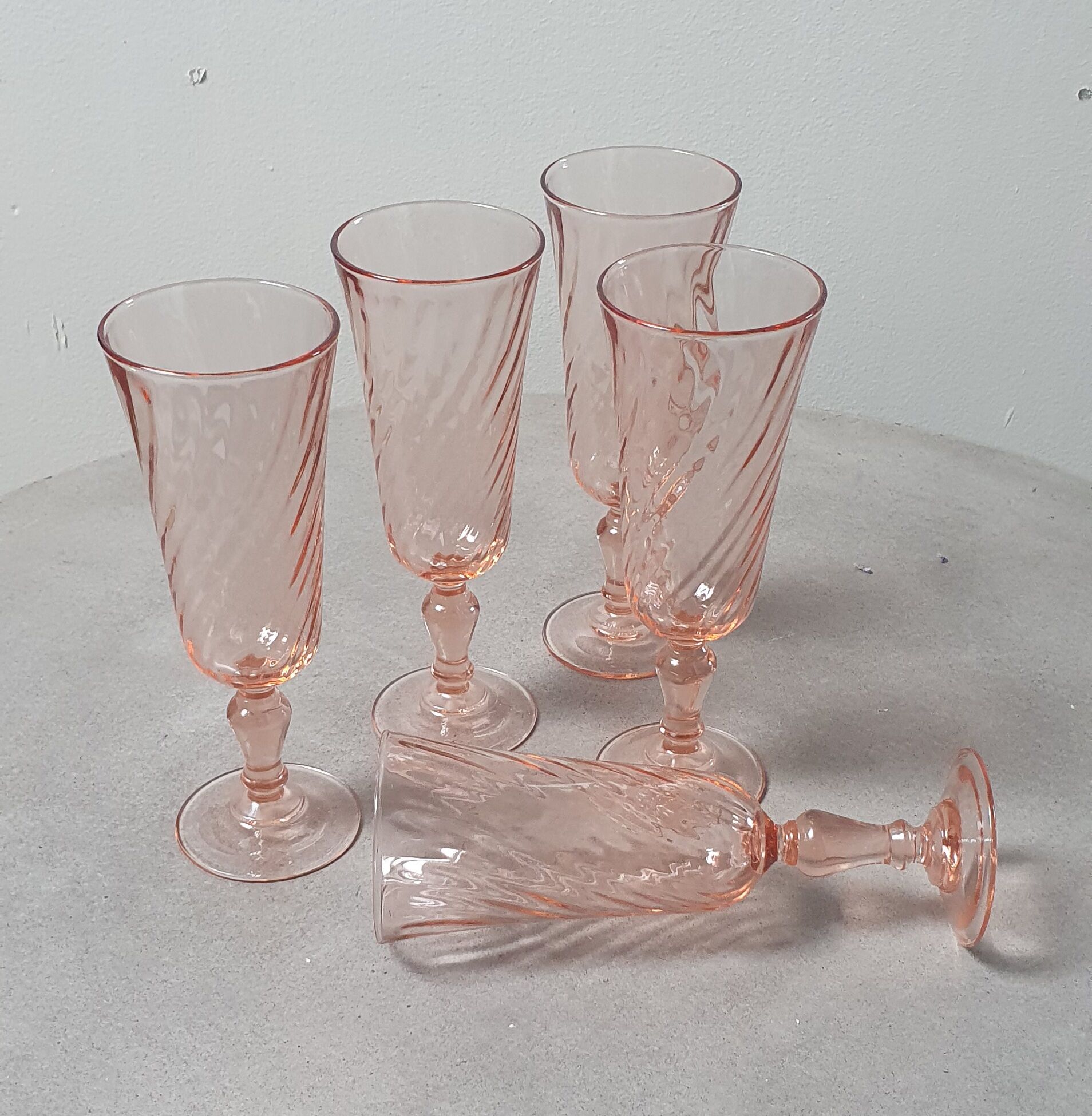 5 champagne glasses