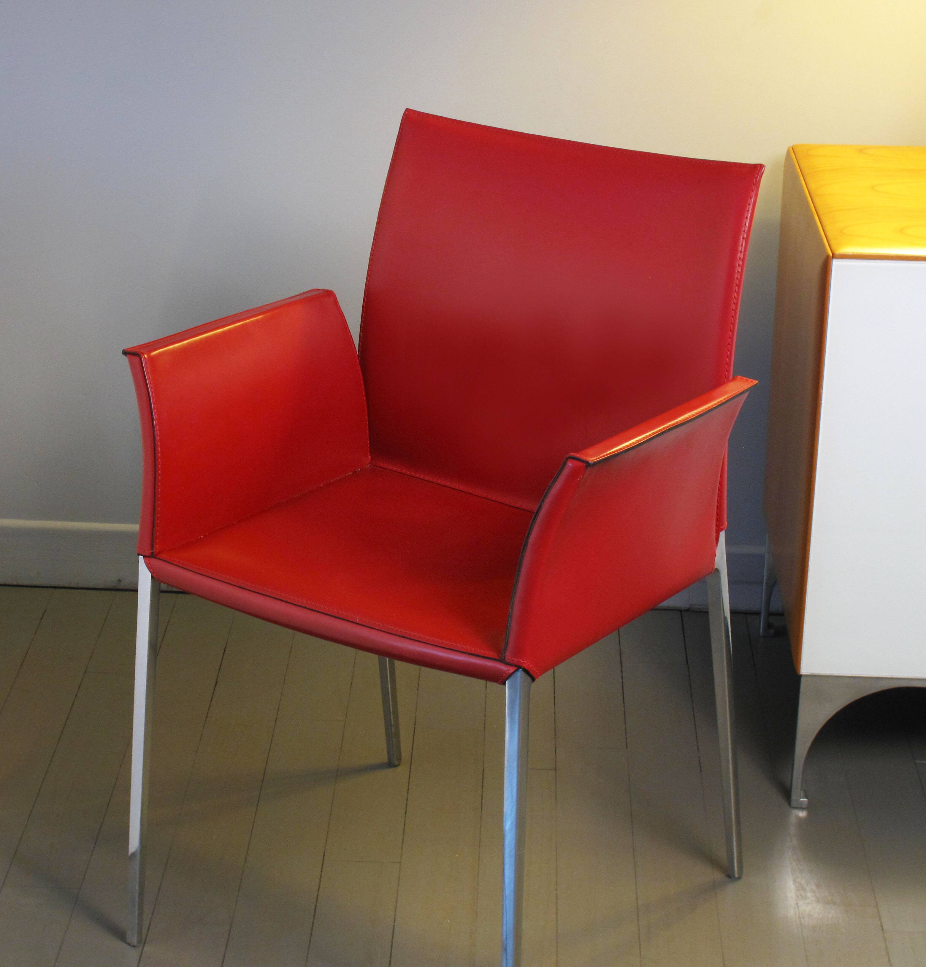 Set of 4 Zanotta armchairs in red leather