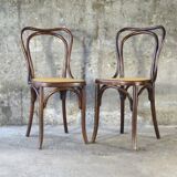 Kohn bistro chair No. 55 circa 1910, not Thonet.