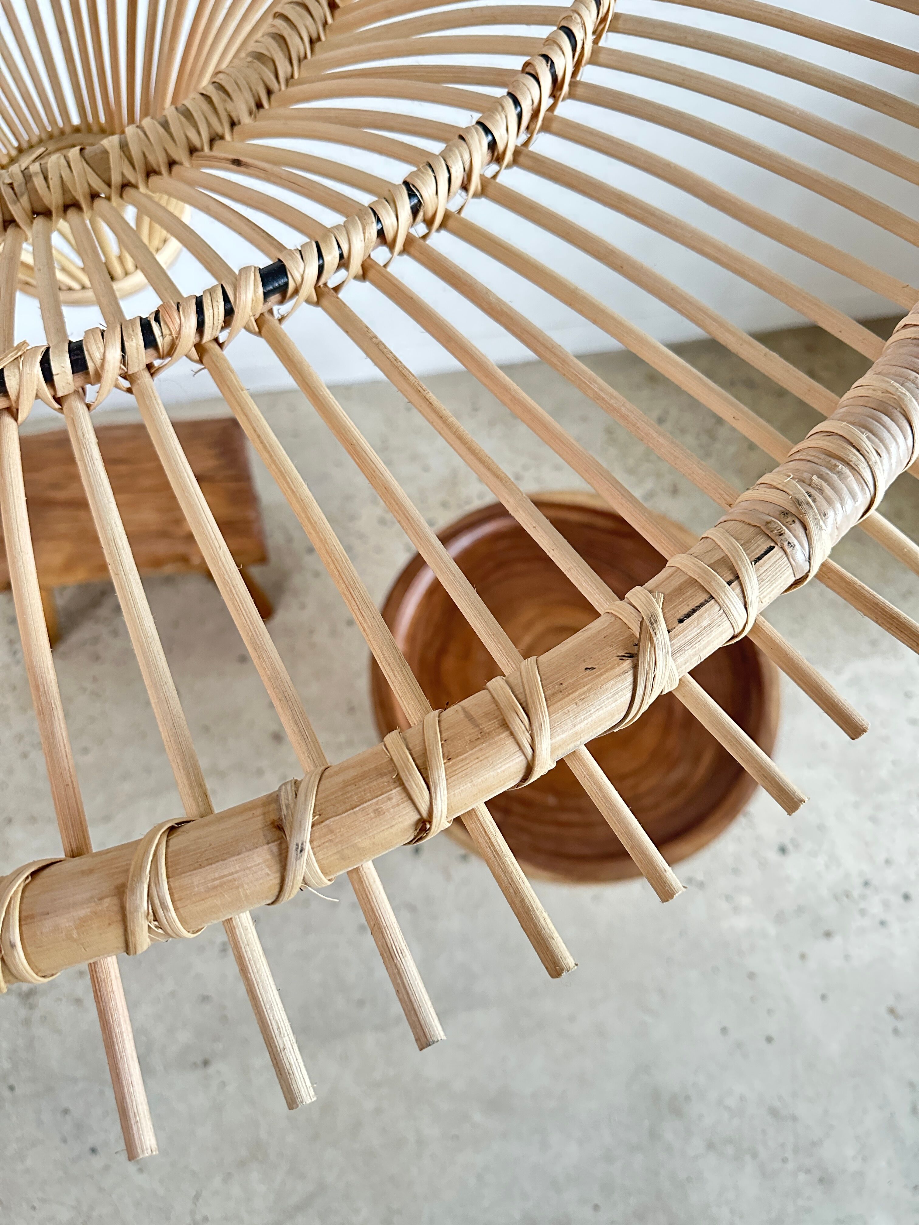 Suspension rattan saucer iron frame D:120 H:60