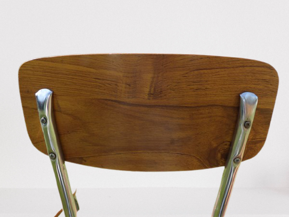 Lot of three chairs in formica effect wood 70