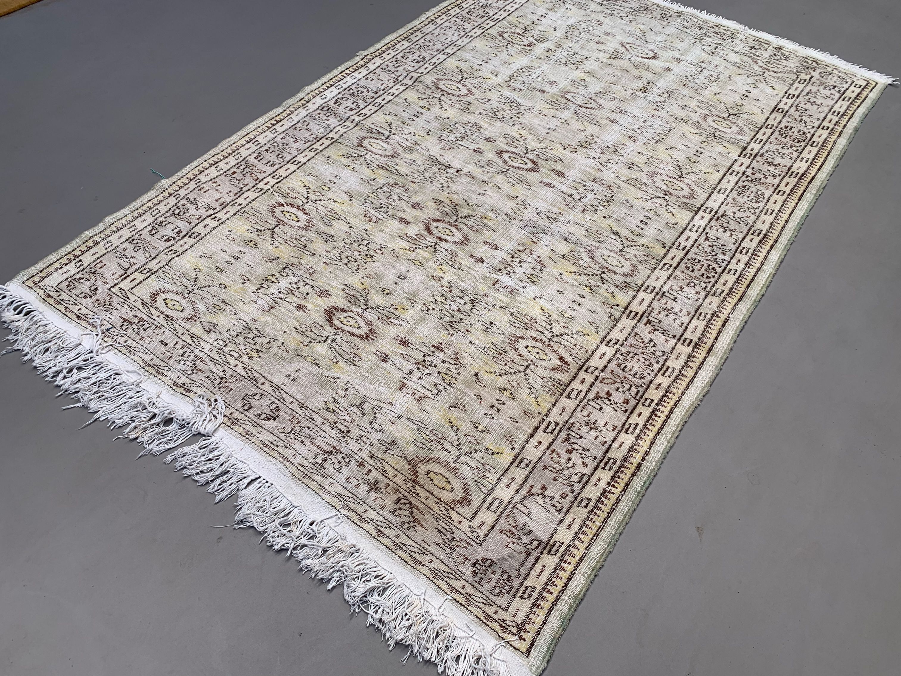 Vintage Turkish Rug 280x172 cm