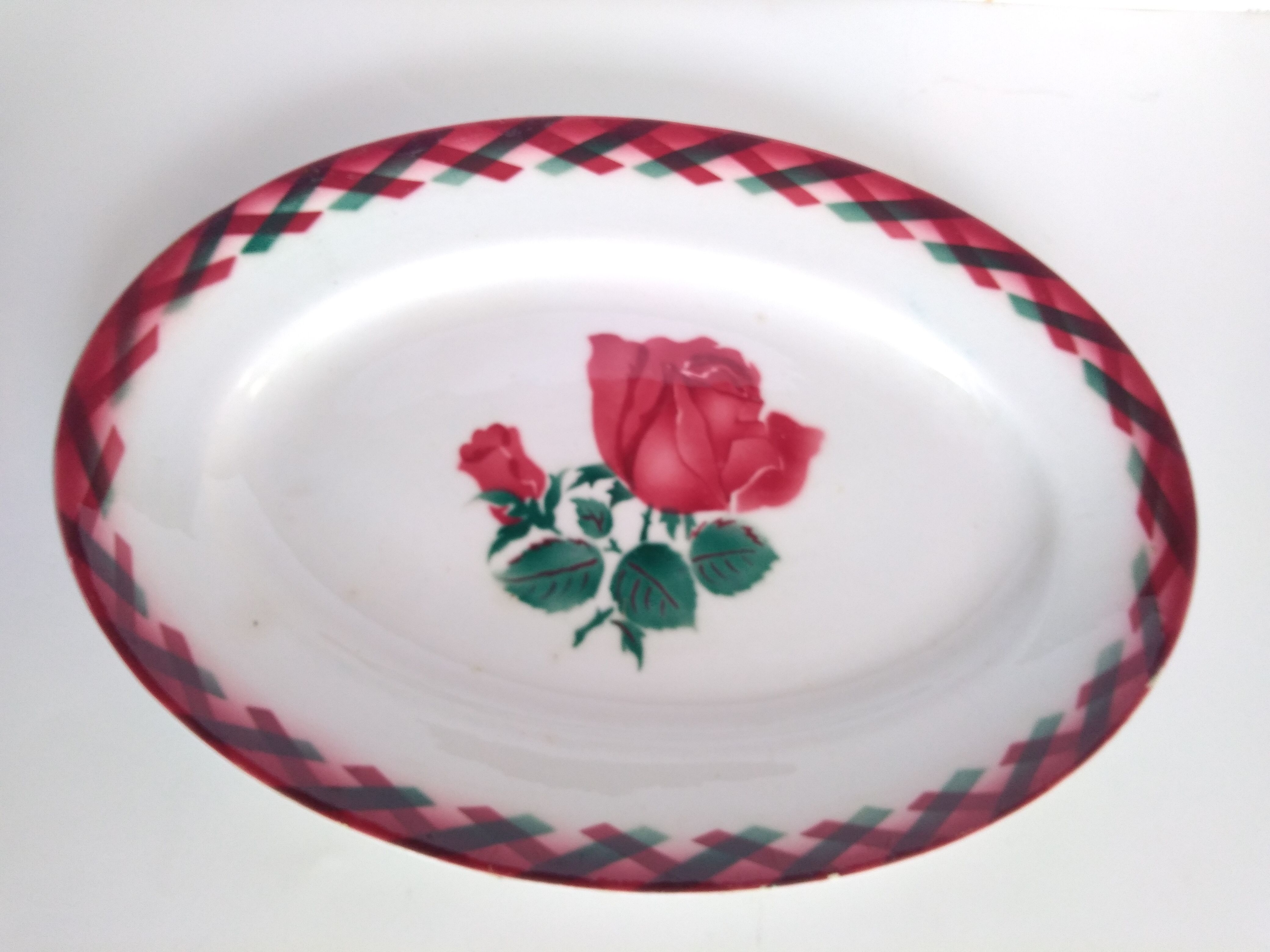 Old Lunéville Oval Dish "Scotland"