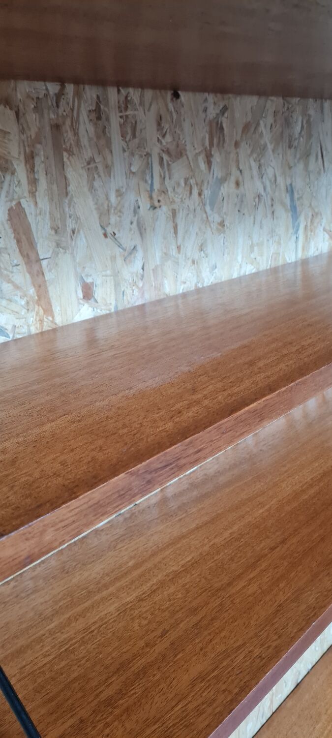 Cadovius Poul wall system