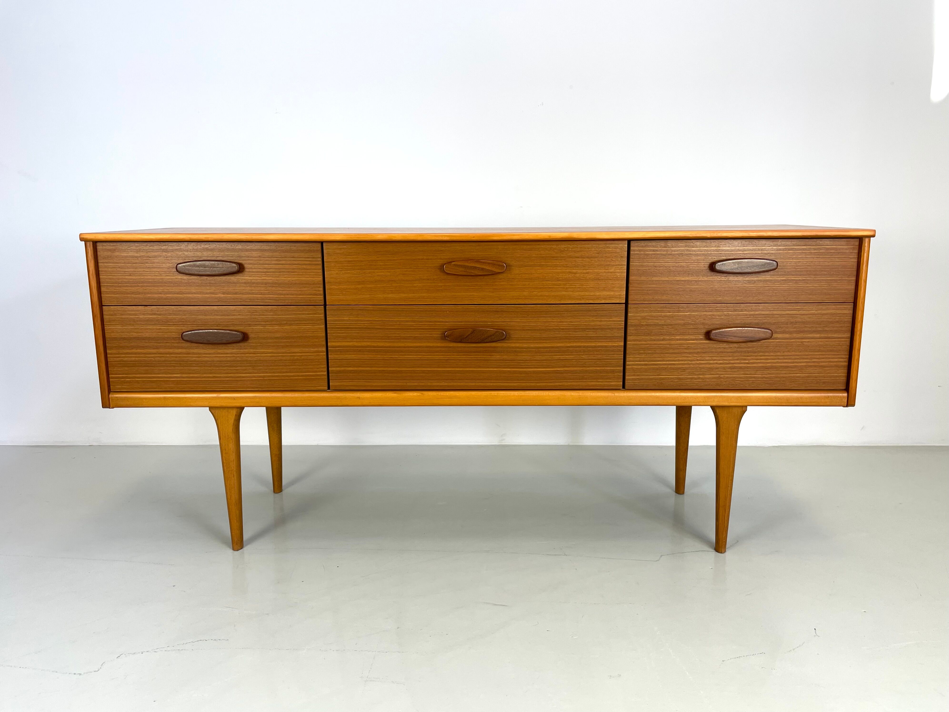 Austinsuite sideboard 1960