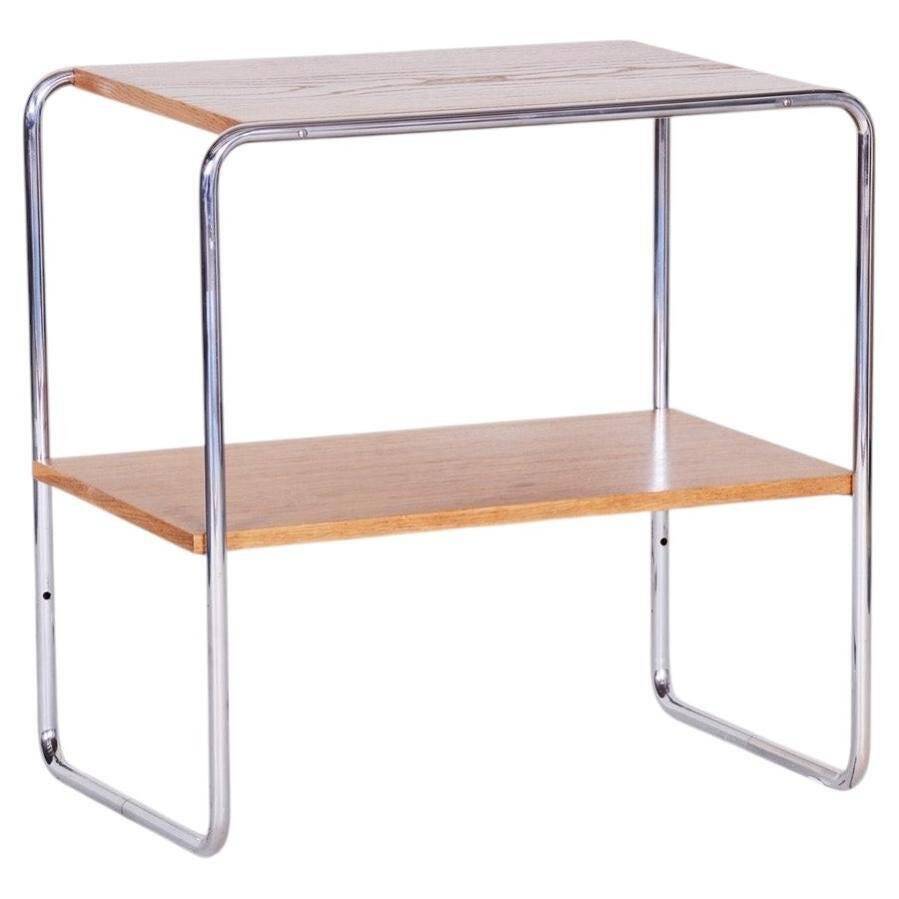 Petite table Bauhaus en chrome et chêne, tchèque, années 1930