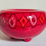 Vase tripode céramique à l'émail rouge vif vintage