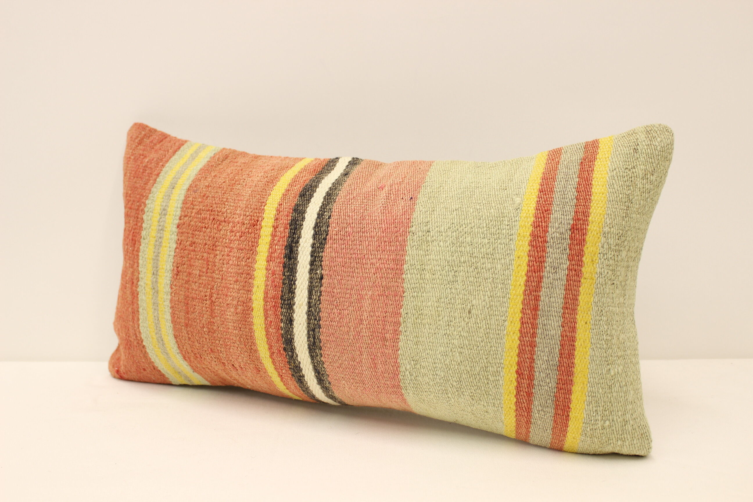 Coussin kilim 25x50 cm