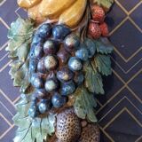 Wall decoration in slurry (fruit)