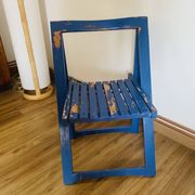 Chaise pliante en bois peint en bleu, Italie 1960
