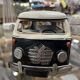 Voiture de camping vintage en miniature