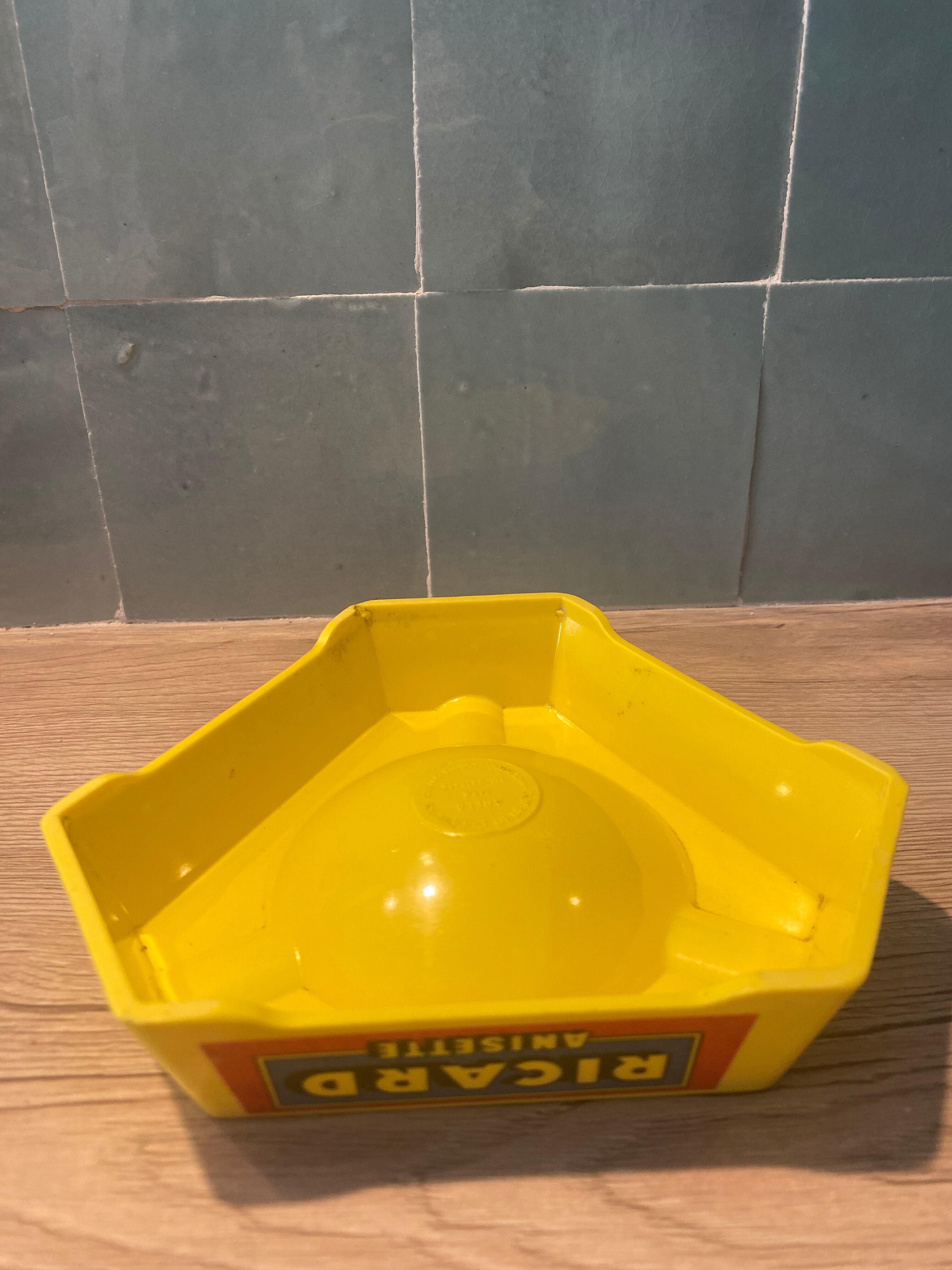 Vintage ashtray Ricard anisette