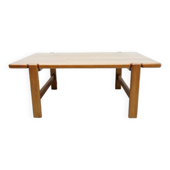 Elegant bench in vintage solid teak wood. after professional renovation.